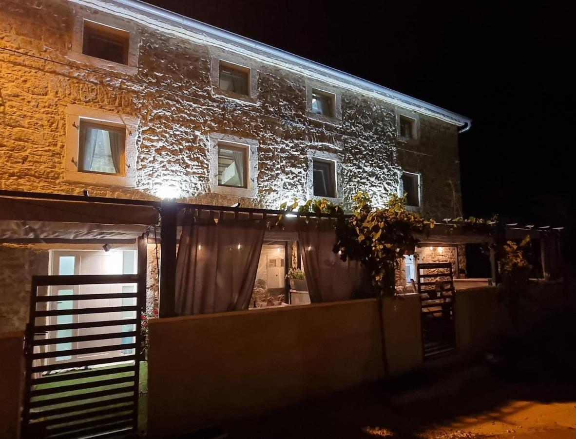 Vela & Vega Daire Višnjan Dış mekan fotoğraf